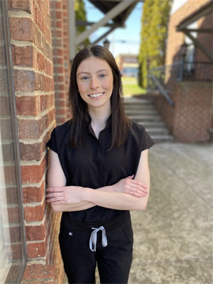 Dentist Staff Courtney - Nashville, TN